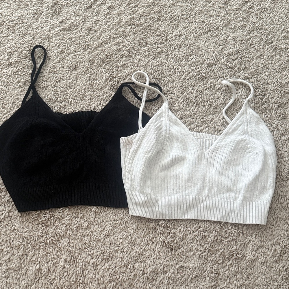 Women's Black and White Ribbed Crop Tops